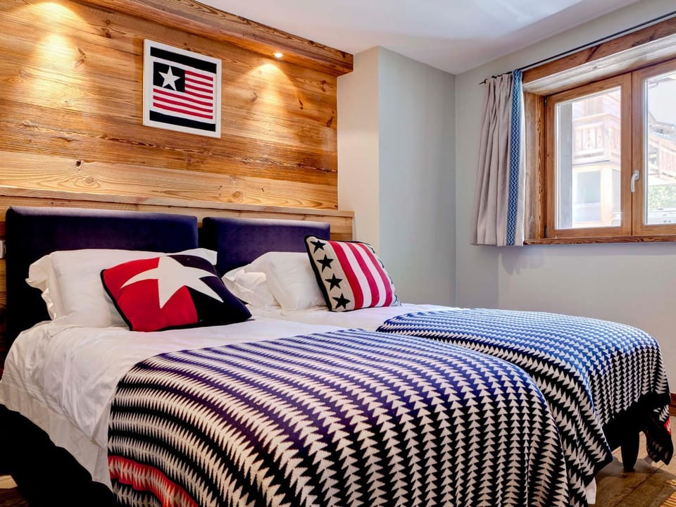 Chalet rénové au cœur du village, proche des pistes, 9 pers, WiFi inclus - FR-1-514-20 Chalet in Saint-Bon-Tarentaise