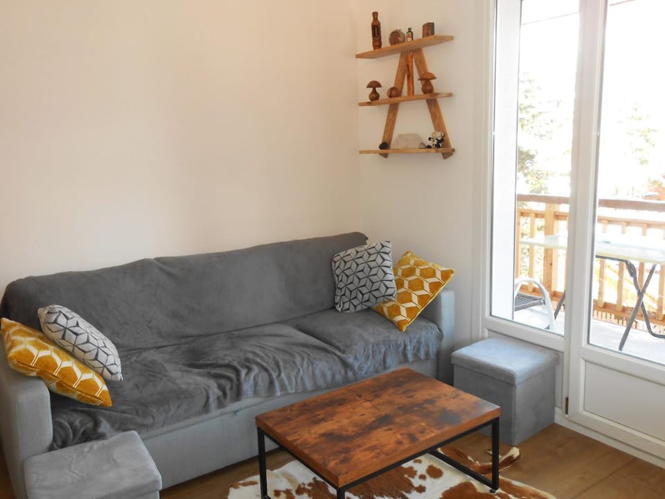 Appartement cosy pour 6, animaux admis, parking privatif - FR-1-516-4 Apartment in Les Deux Alpes