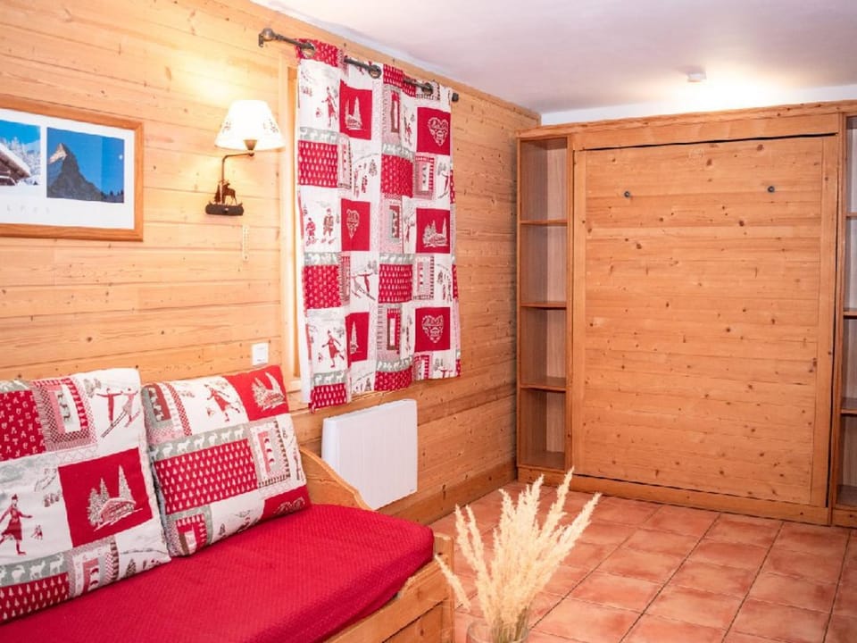 Studio avec balcon et parking à Pra Loup, 4 personnes - FR-1-504-367 Apartment in Uvernet-Fours