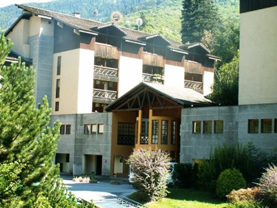 Studio calme avec balcon pour 4 personnes à Brides-les-Bains - FR-1-512-96 Apartment in Auvergne-Rhône-Alpes