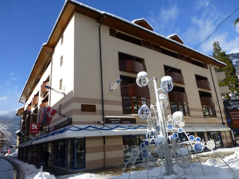 Studio confortable pour 2 avec balcon et WiFi à Brides-les-Bains - FR-1-512-114 Apartment in Les Allues
