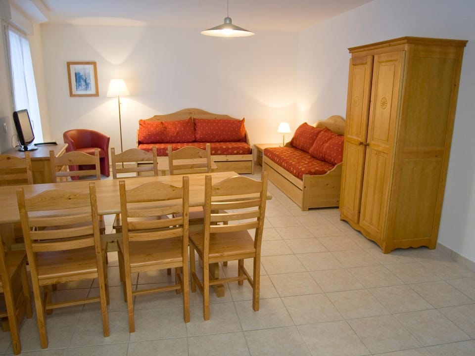 Spacieux duplex 2 pièces, calme, Wifi, animaux autorisés - FR-1-512-153 Apartment in Les Allues