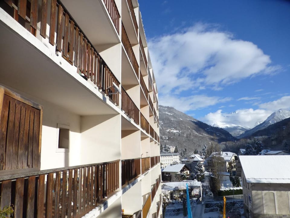 Studio 2 Pers., Centre Village, Wifi, Animaux Ok - FR-1-512-193 Apartment in Les Allues