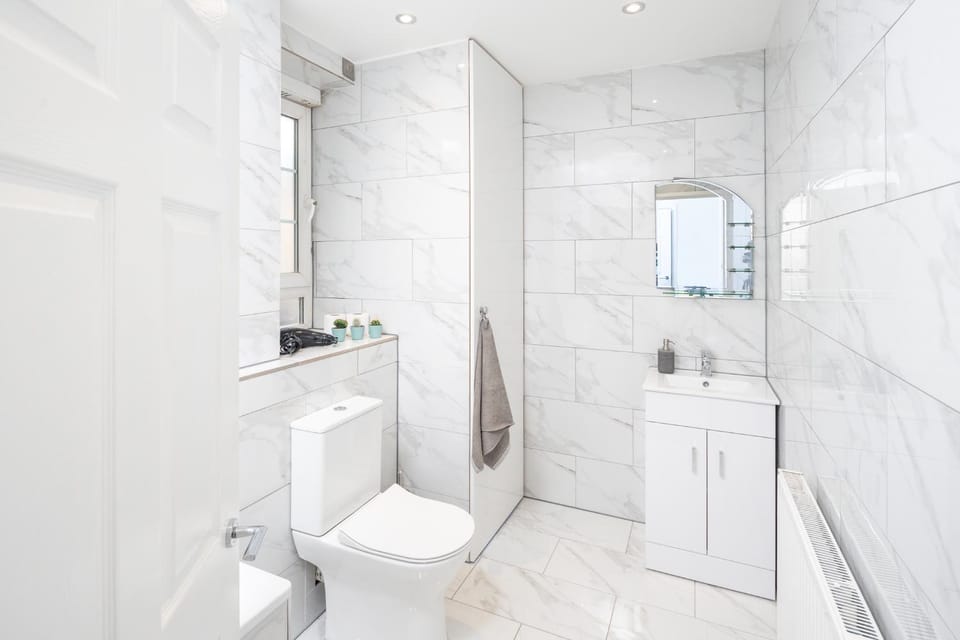 Toilet, Bathroom