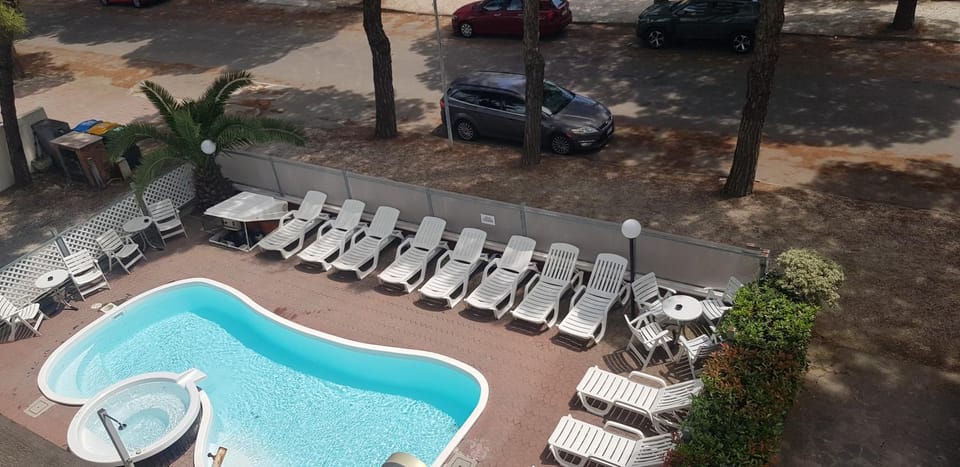 Hotel Monaco - parcheggio e piscina Hotel in Milano Marittima