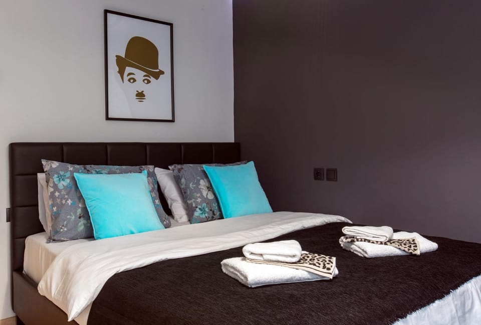 Volos Center Luxury Home 2 Baths Free Parking Apartment in Volos