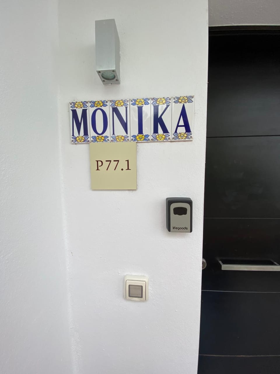 Property building, Property logo or sign