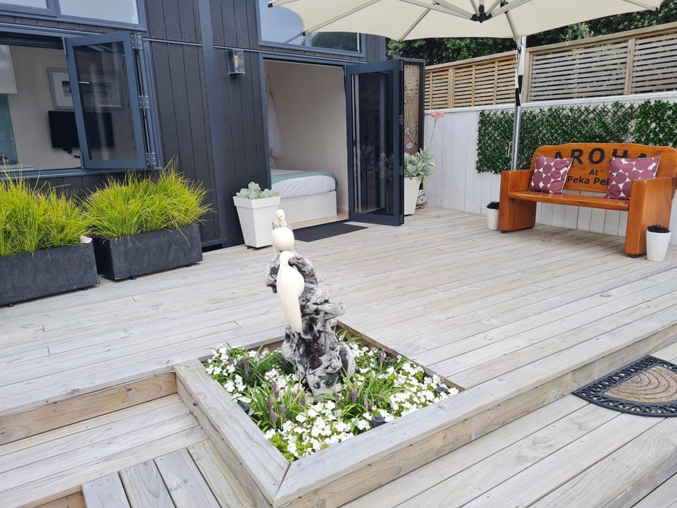 Aroha Tiny House Peka Peka Apartment in Wellington Region