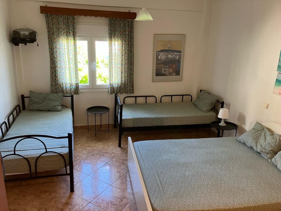 The Family Place - Cosy Double bedroom apartment on beach of Kallithea, Chalkidiki House in Halkidiki