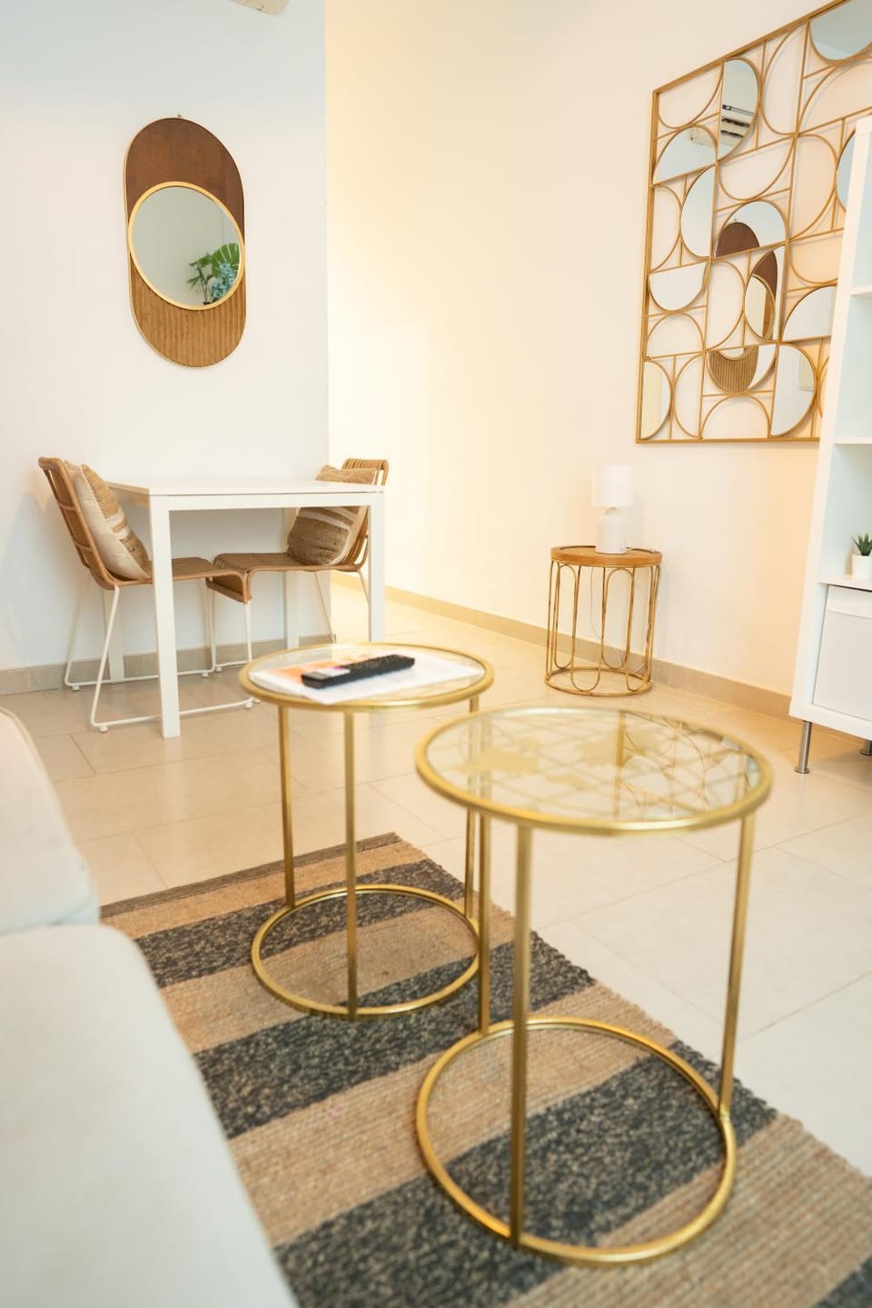 Living room, Decorative detail, Seating area, Dining area