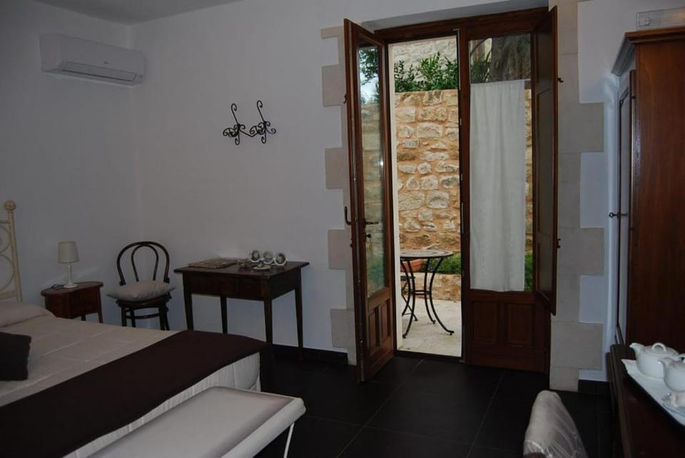 Silva Suri Country House in Sicily