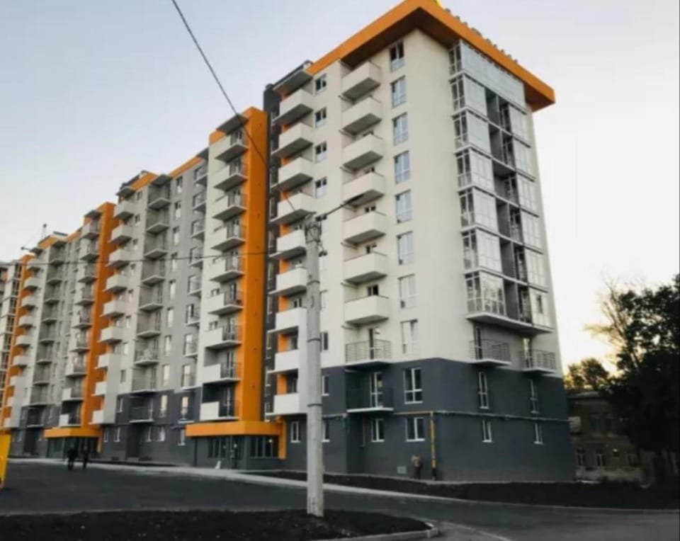 Смарт квартира в Новострое у метро Дворец Спорта Apartment in Kharkiv