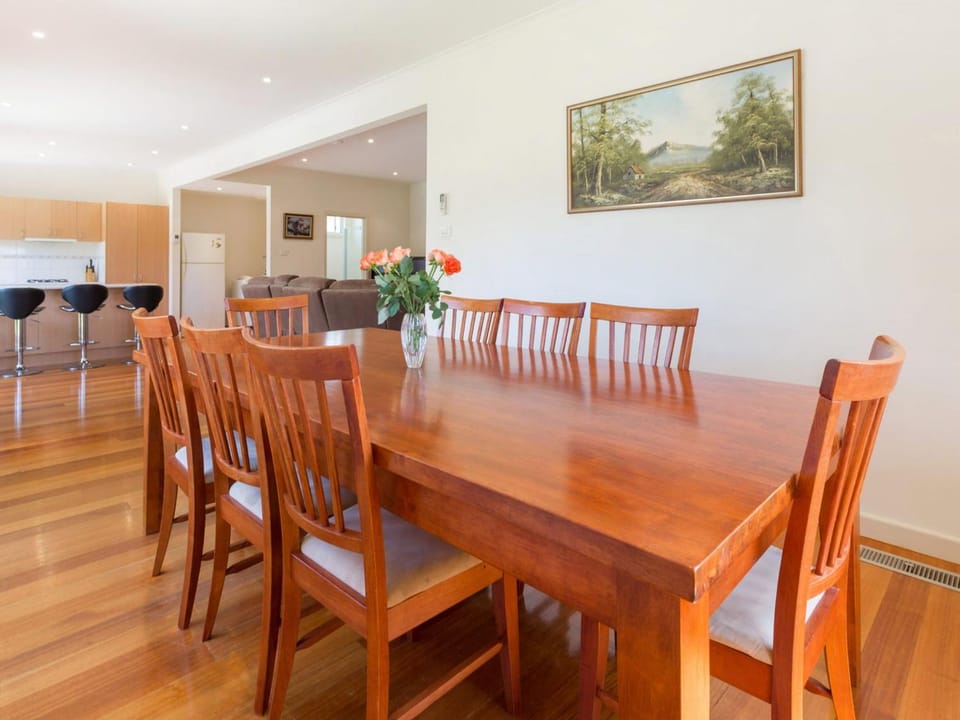 Renovated Beach Beauty Rosebud House in Rosebud