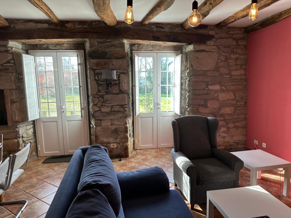 Oktheway Casa da Escola House in Galicia