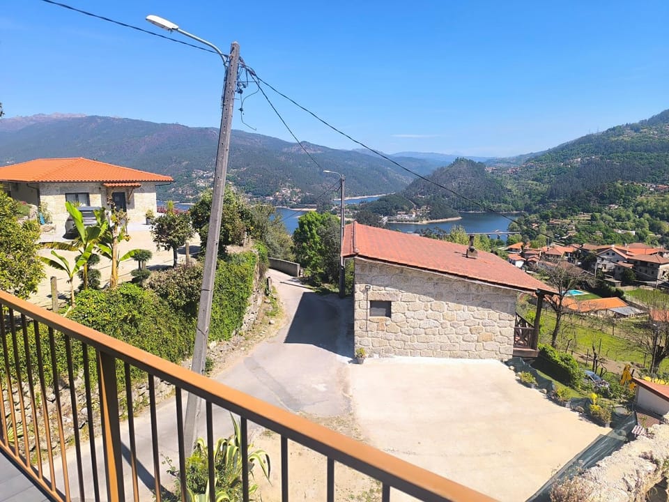 Casa Sambinho Gerês House in Viana do Castelo District, Portugal