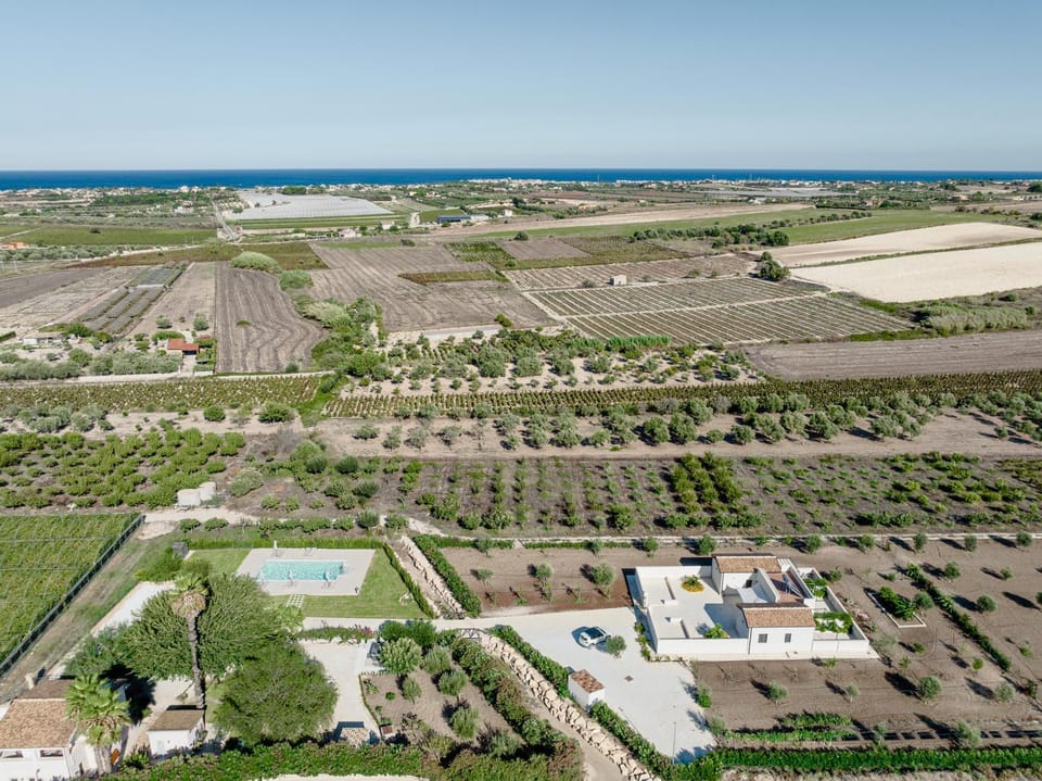 Bird's eye view, Sea view