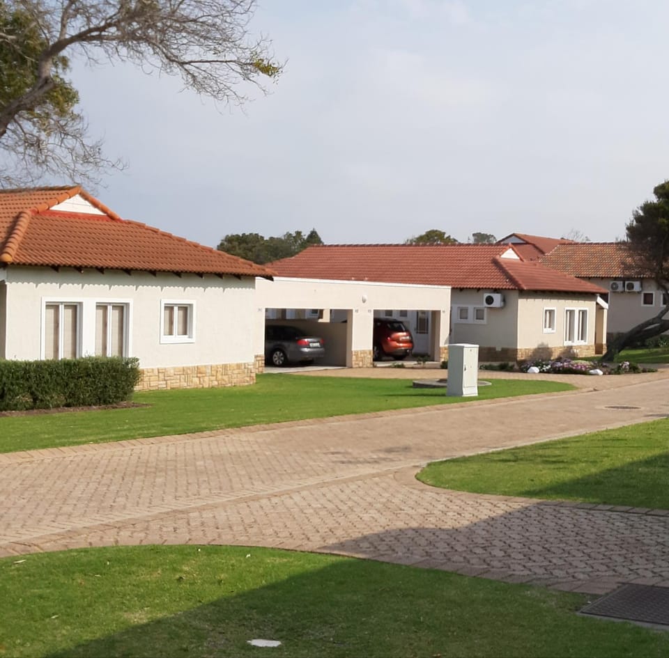 Property building, Parking