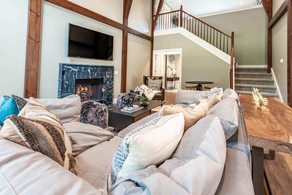 The Summit Estate House in Michigan