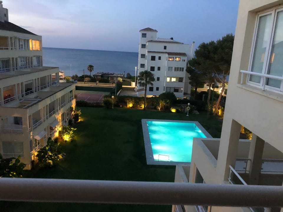 ACOGEDOR Y PRECIOSO ÁTICO EN JAVEA Primera línea playa Apartment in Marina Alta