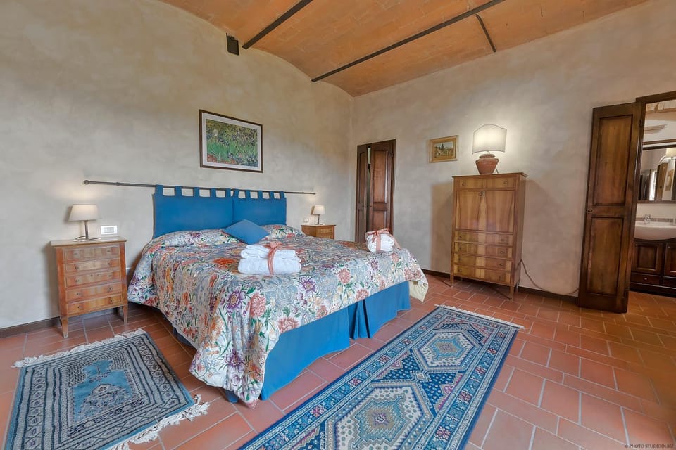 Bathroom, Bedroom