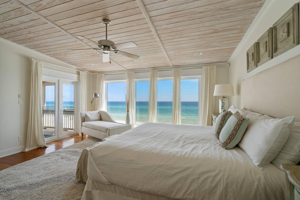 Pelican Paradise Unit B House in Seacrest