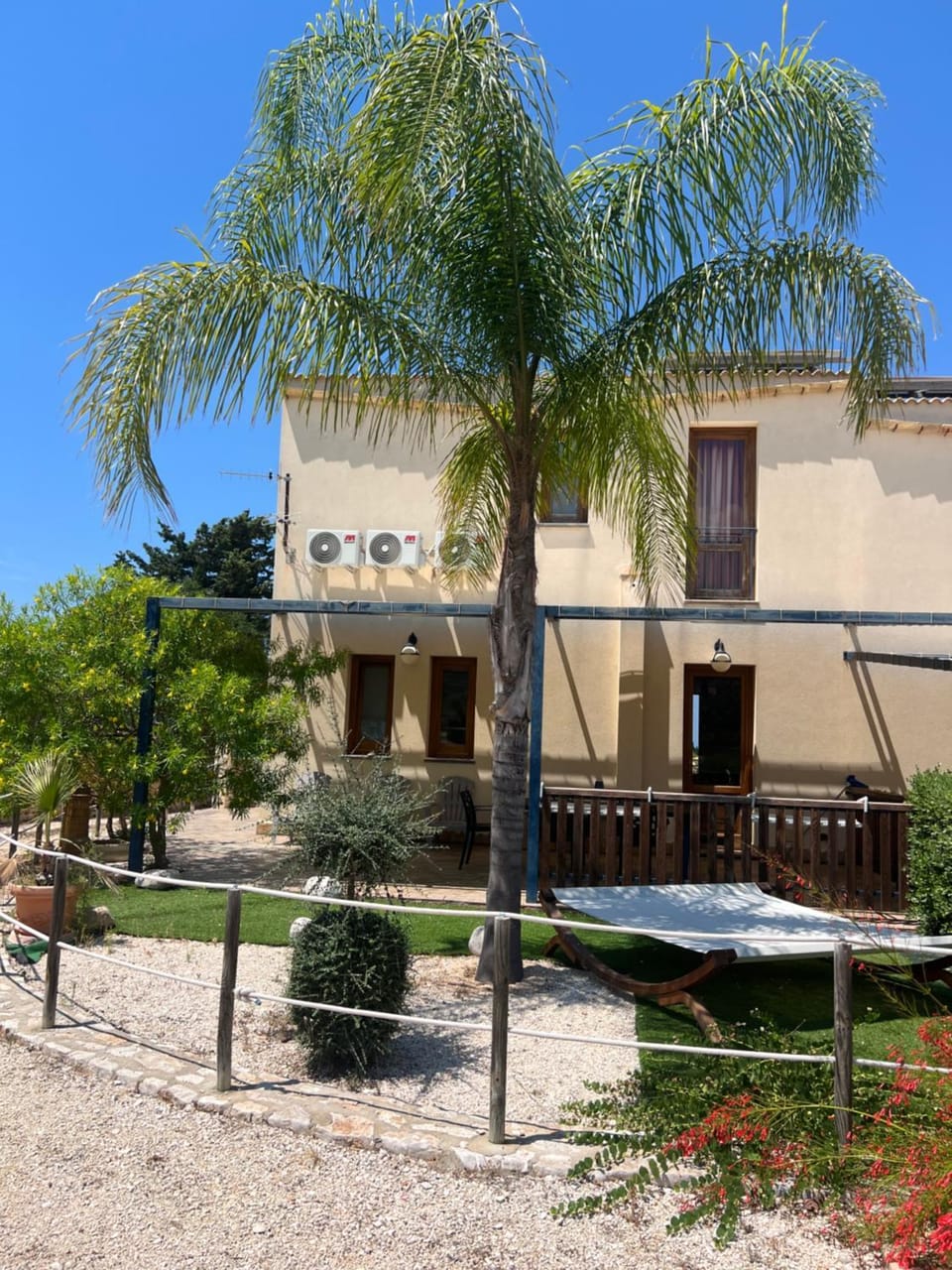 Baglio Mazzara Apartment in Sicily