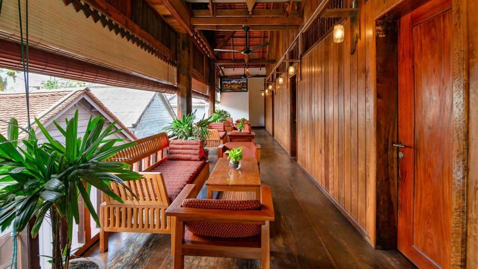 Nightclub / DJ, Balcony/Terrace, Lounge or bar