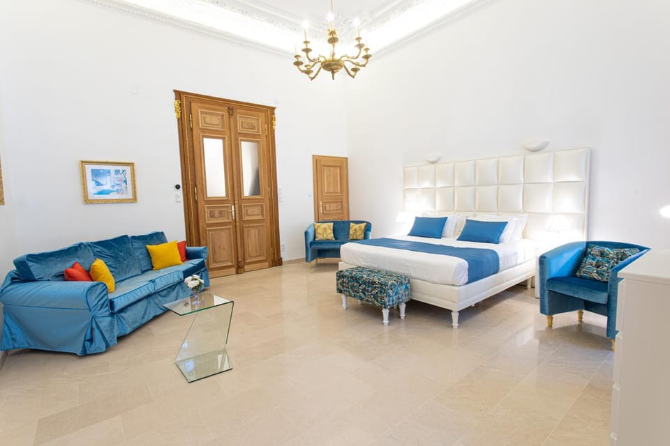 Photo of the whole room