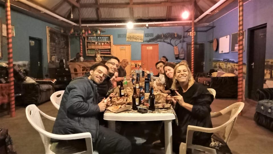 Food and drinks, Drinks, group of guests