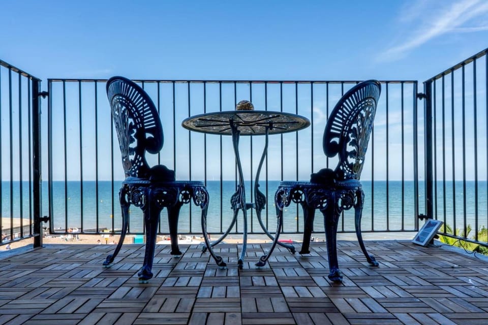 Balcony/Terrace, Beach, Sea view