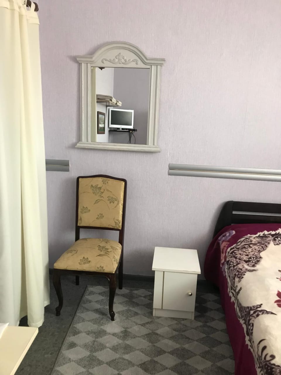 Отель Буржуа Hotel in Ukraine