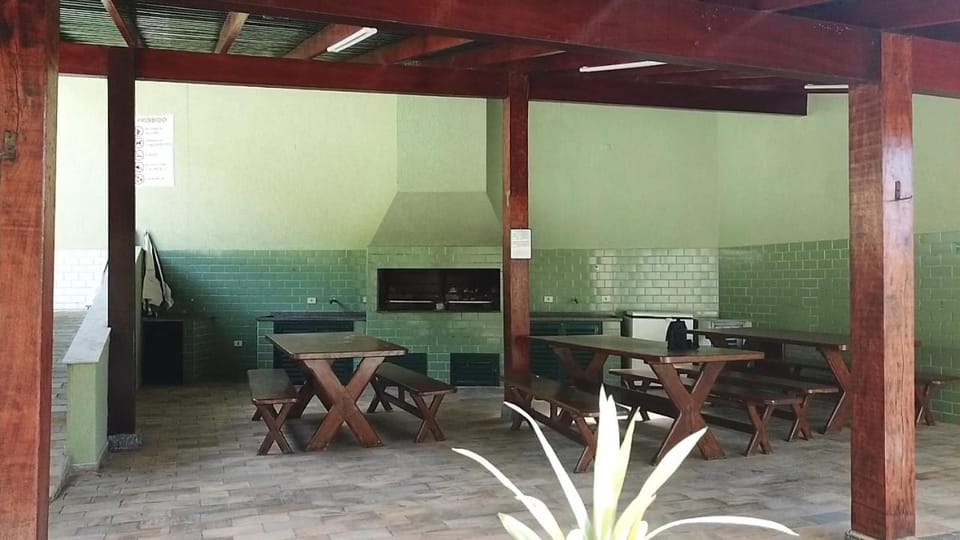 Patio, BBQ facilities