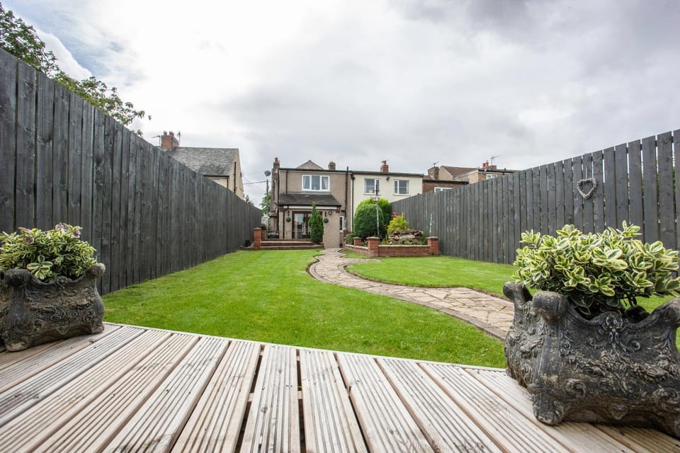 Moor Cottage, Attractive 3 bed with Garden Bishop Auckland KYNREN House in England