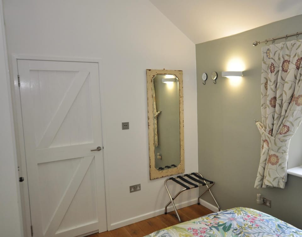 Property building, Bedroom