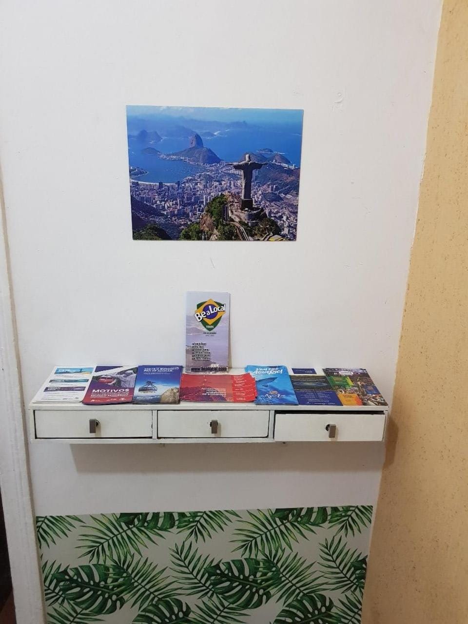 Simple single room Botafogo, Copacabana beach Bed and Breakfast in Rio de Janeiro