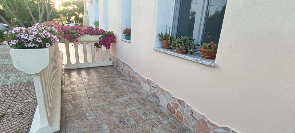 Day, Garden, Balcony/Terrace, Garden view