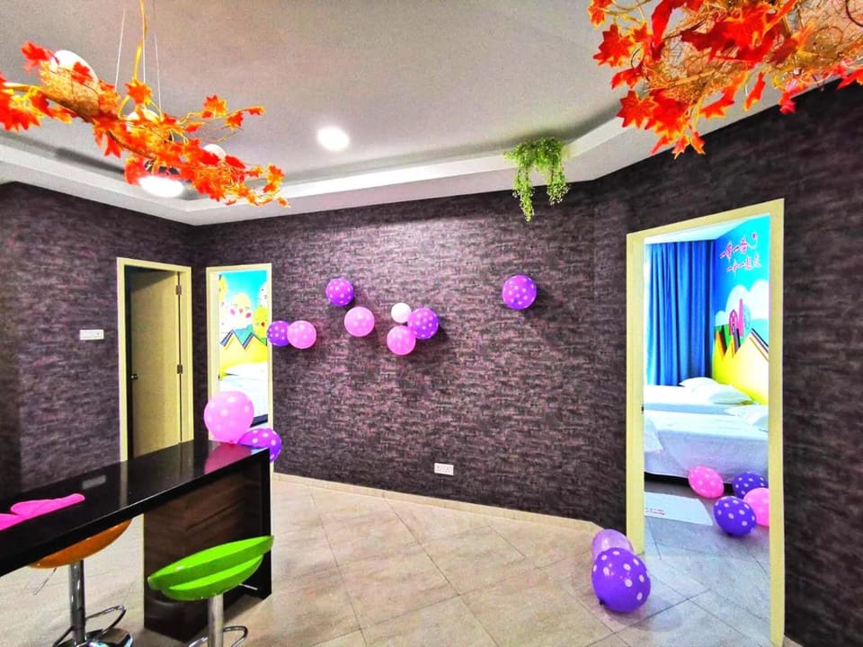 Lovely Chicks Homestay 5 -10pax 小转鸡主题民宿Atlantis Residence Melaka Apartment in Malacca