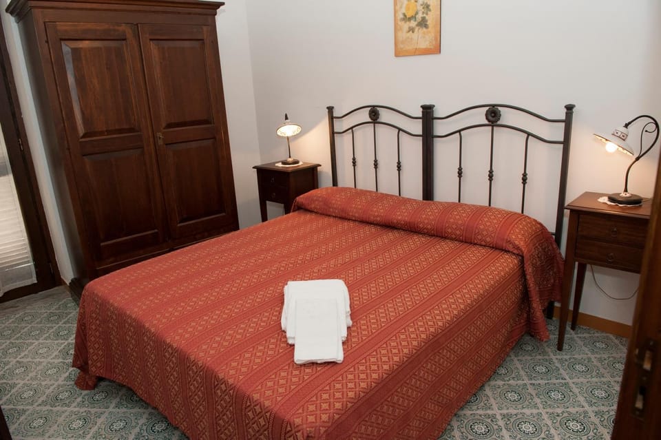 Casa Vacanze - Affittacamere Il Tempone Bed and Breakfast in Campania