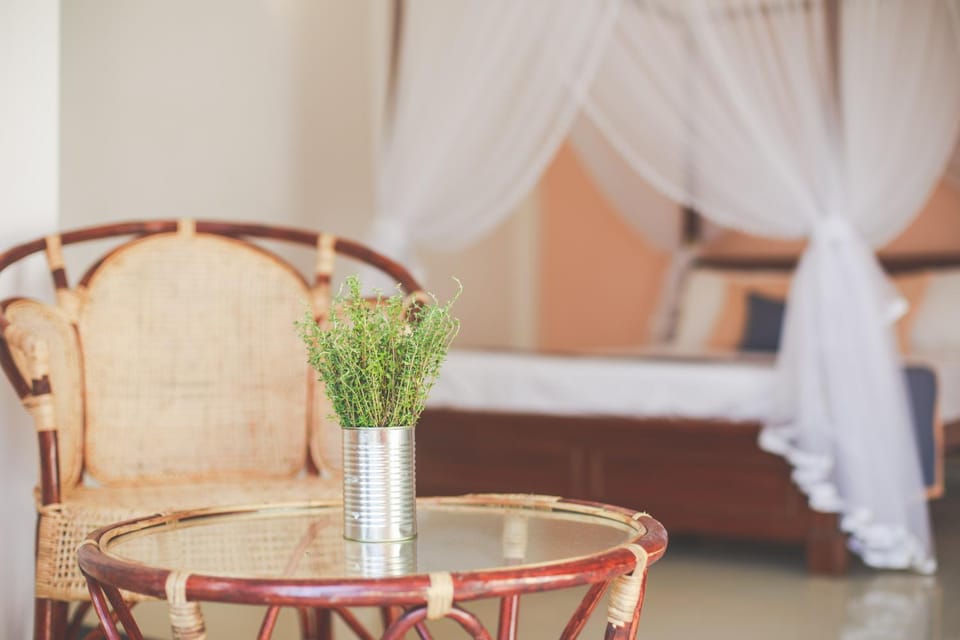 Seating area, Bedroom