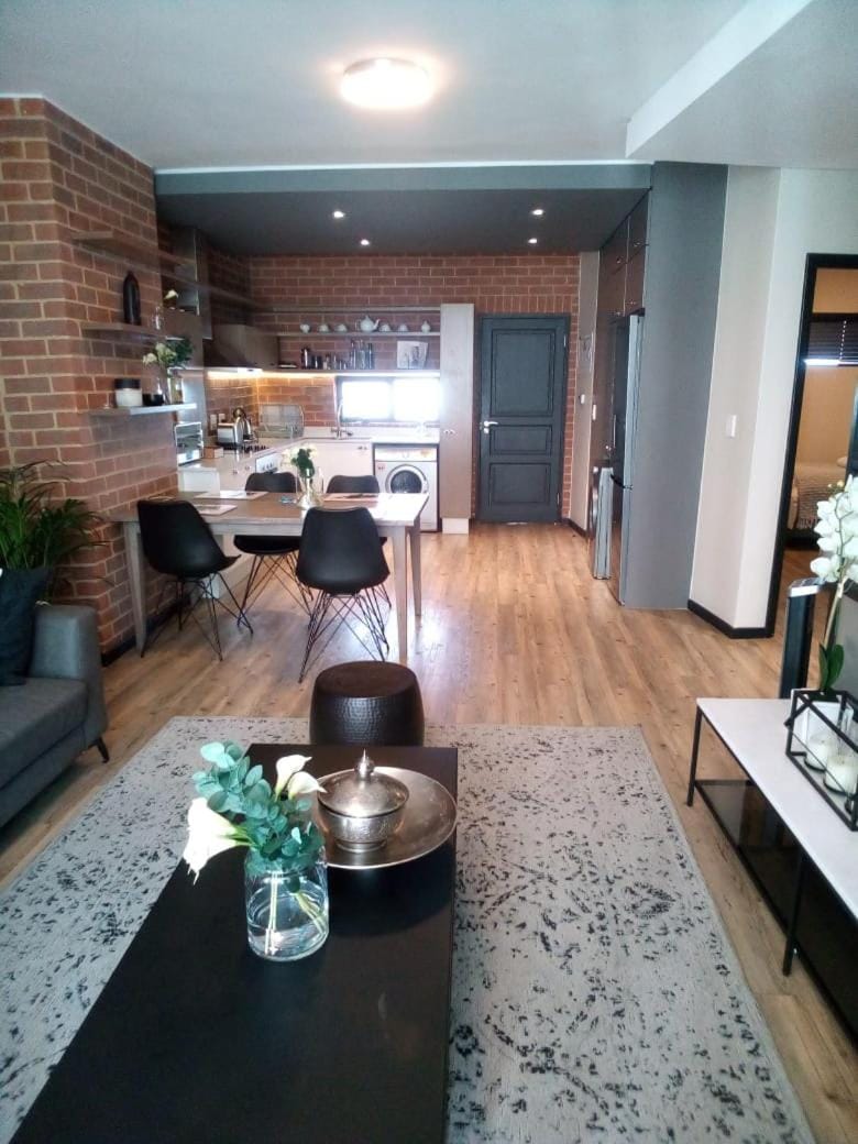 Cosmopolitan Stay Apartment in Johannesburg