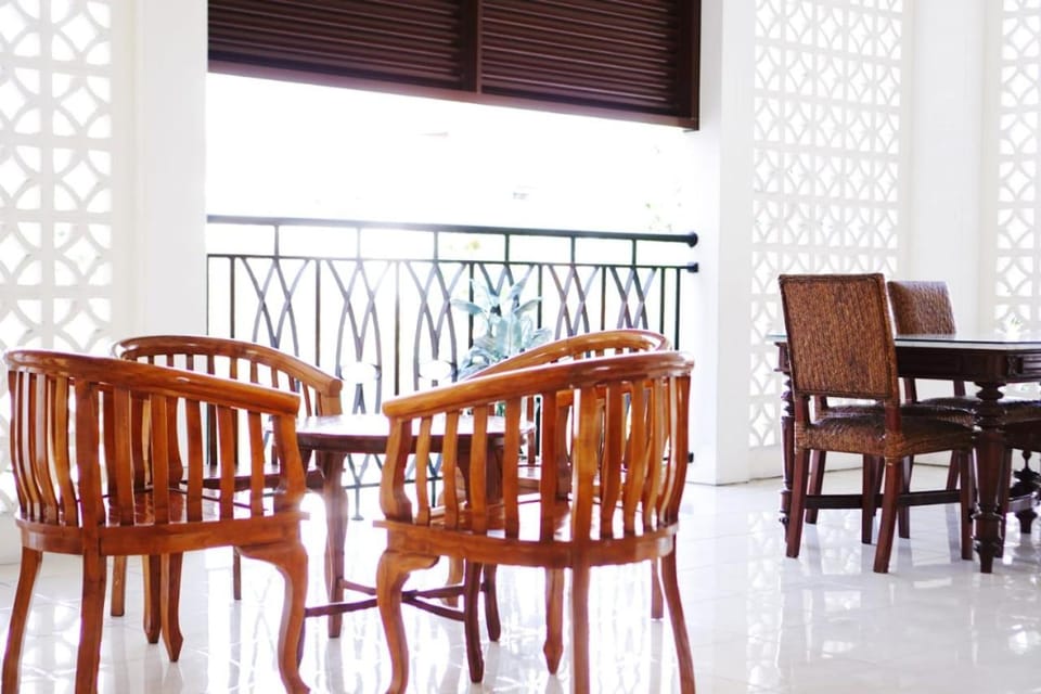 Communal lounge/ TV room