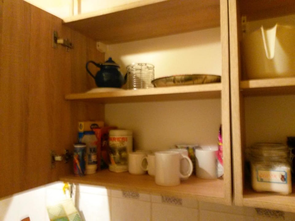 Coffee/tea facilities, Kitchen or kitchenette