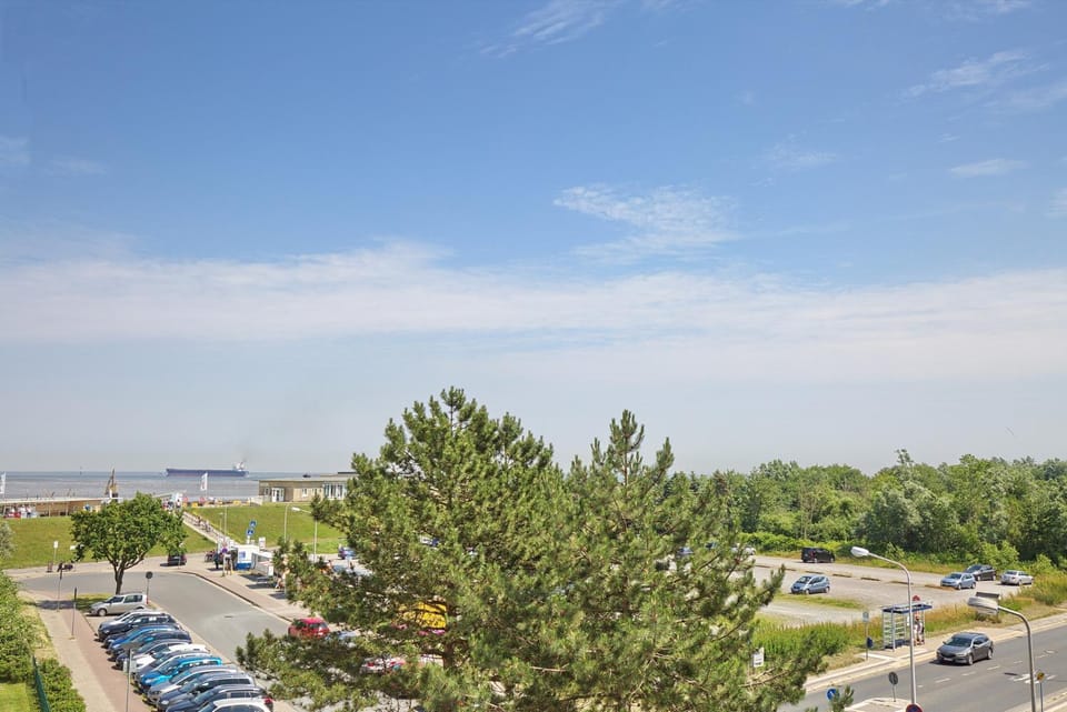 Day, Summer, On site, Lake view, Sea view, Sea view