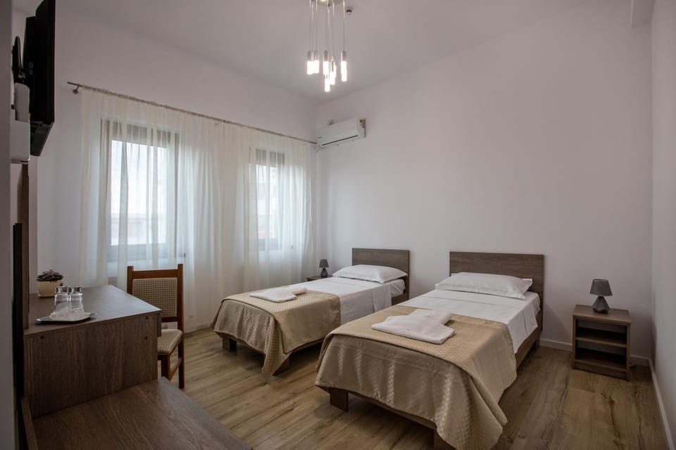 Airport House Bed and Breakfast in Romania
