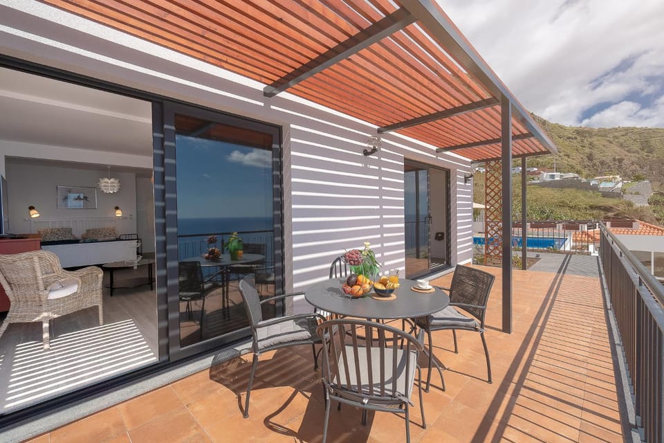 Patio, Balcony/Terrace