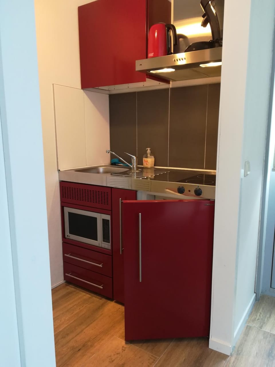 Coffee/tea facilities, Kitchen or kitchenette