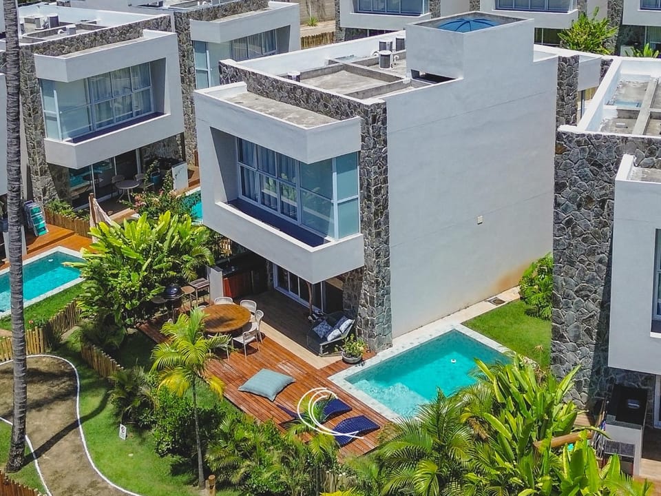 Property building, Patio, BBQ facilities, Balcony/Terrace, Swimming pool, heating