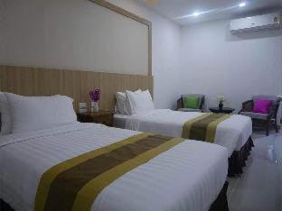 Nine Smiths Hotels Chiangmai Hotel in Chiang Mai