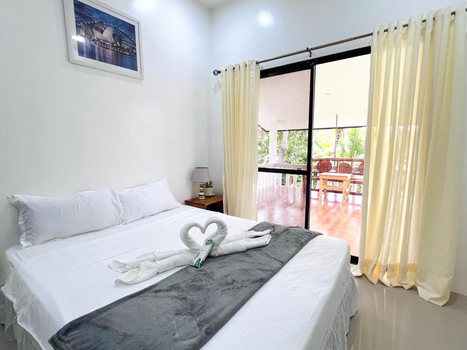 Taylors Plantacion Resort- Modern Villa Villa in Northern Mindanao