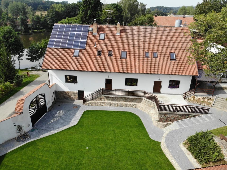 Property building, Bird's eye view